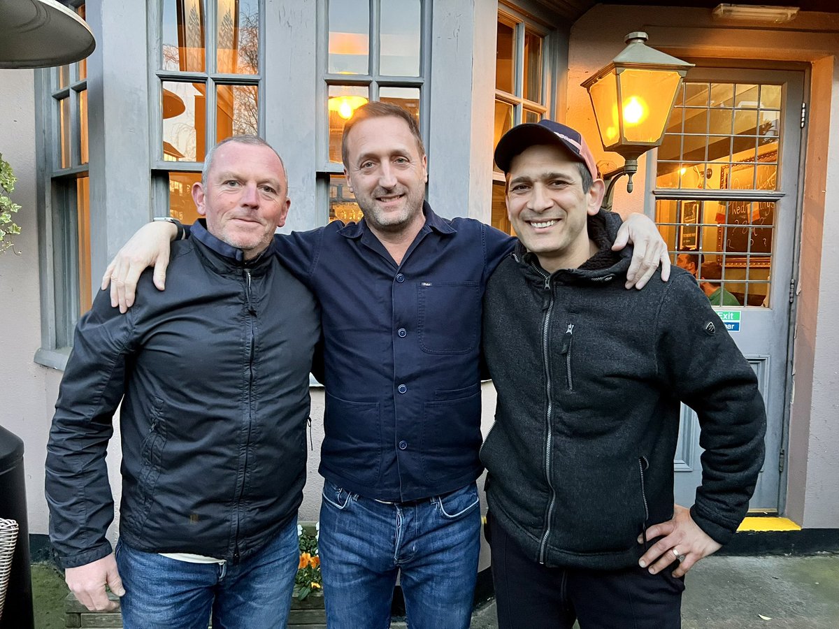 121TradeAcademy's tweet image. Just completed the latest 121 Trading Academy 3-day Seminar.  An incredible group of people attended - much fun was had! 

Such a privilege to launch their investing journey, and partner each mentee to success.  
@TheLensbury @121TradeAcademy