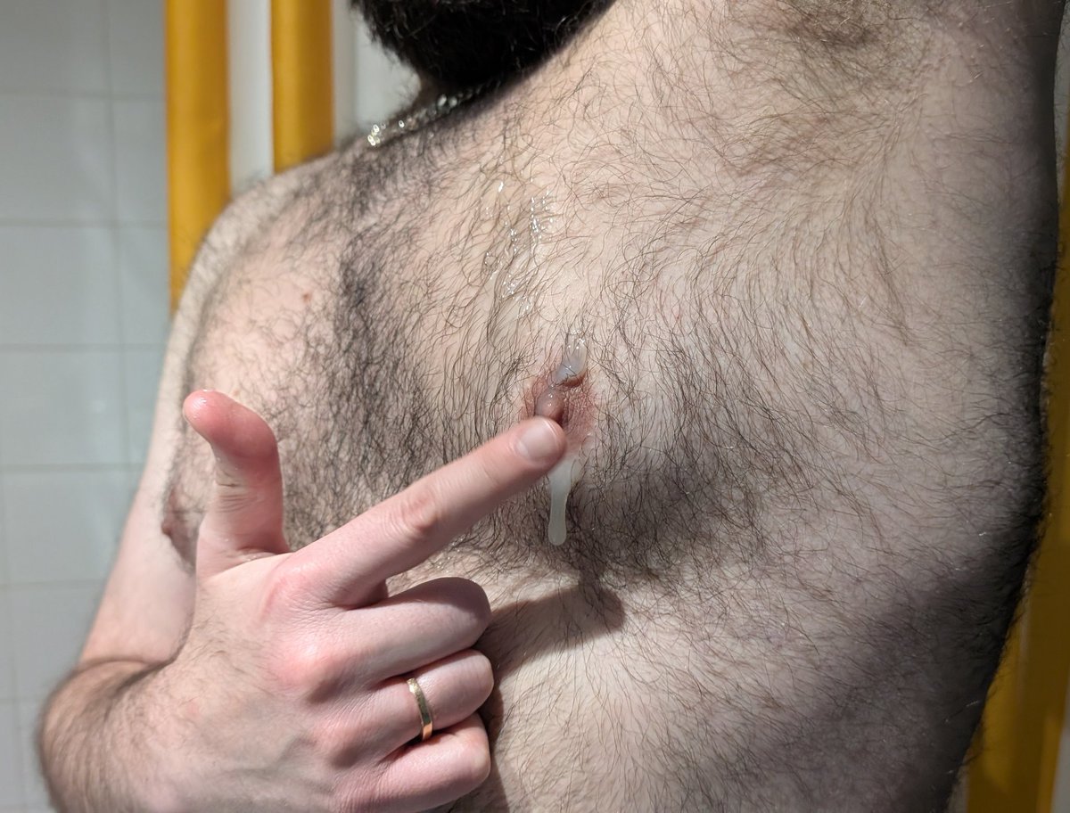 Do you like creamy and Hairy armpits? 
🦍🍆💦💦💦