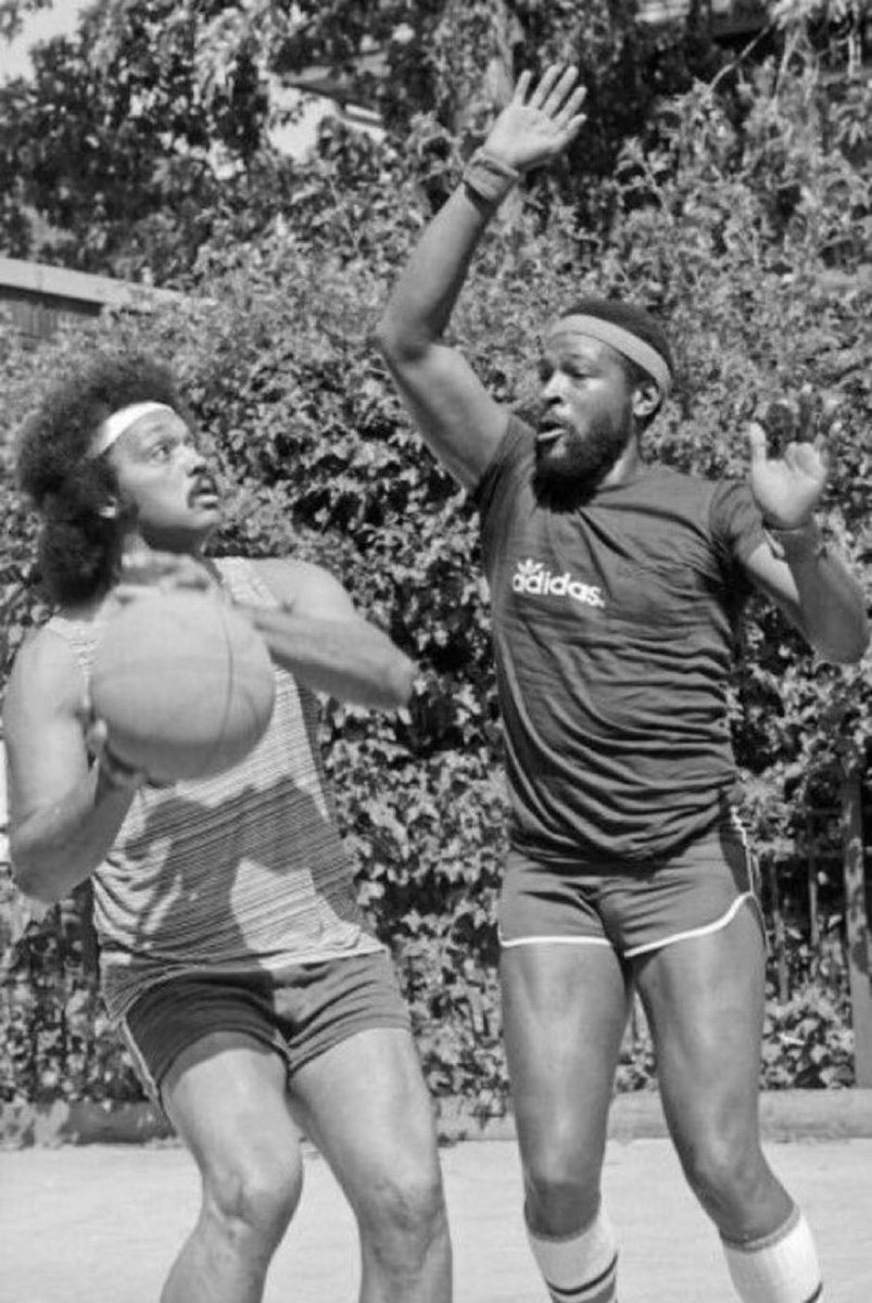 Super70sSports's tweet image. Marvin Gaye’s about to inform Jesse Jackson this weak shit’s going to get rejected. That’s what’s going on.