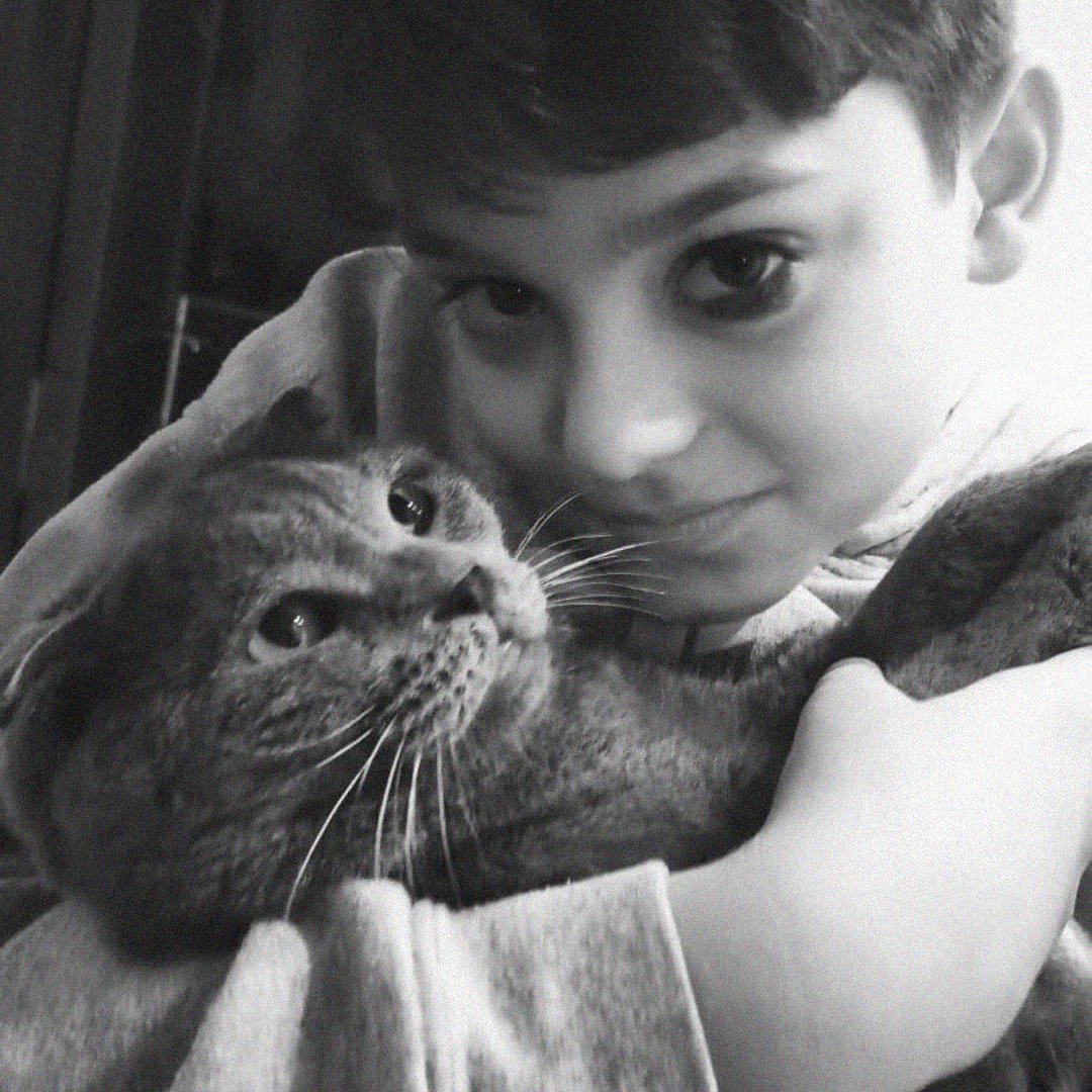 Kadıköy'de uğradığı bıçaklı saldırı sonucu hayatını kaybeden 14 yaşındaki Mattia Ahmet Minguzzi'nin annesi:

"Ben bu dünyaya bir melek getirdim. Tüm çocuklar için adaleti sağlanmadan, asla bu dünyadan gitmeyeceğim."