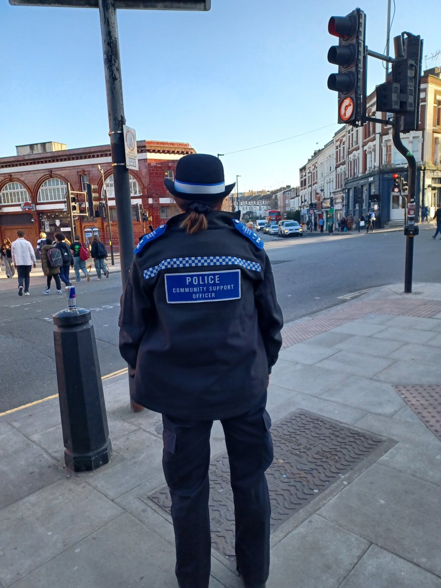Junction Officers have been patrolling the ward this weekend. It was a pleasure speaking to those who said hello #CommunityCrimeFighting