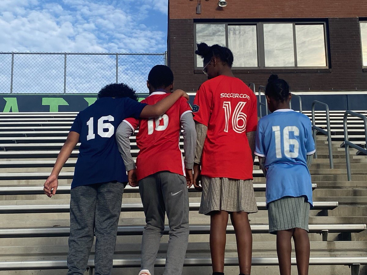 SoccerrockerSS's tweet photo. My little cousins came out to support on youth night #16 and my (2) goals on the night! https://t.co/aRAefu6XW4