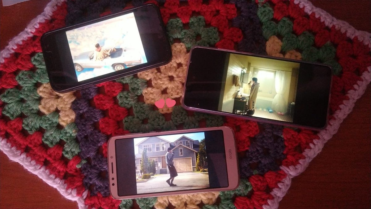 El MV de #SweetDreams actualmente cuenta con 5.6M de reproducciones. Por favor, sean constantes con el stream. No les cuesta nada pasar por el mv unos minutos y regalar una reproducción para sumar más vistas. Recuerden que hobi está muy emocionado con su proyecto, y lo mejor que