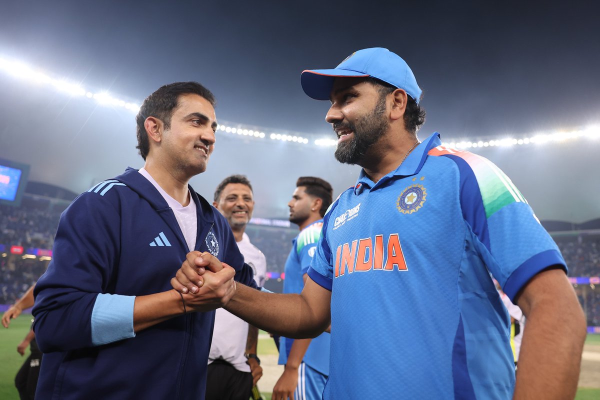 imrishiarya's tweet image. One Team 
One Dream 
One Emotion!  
🇮🇳
#TeamIndia #ChampionsTrophy2025 #INDvNZ