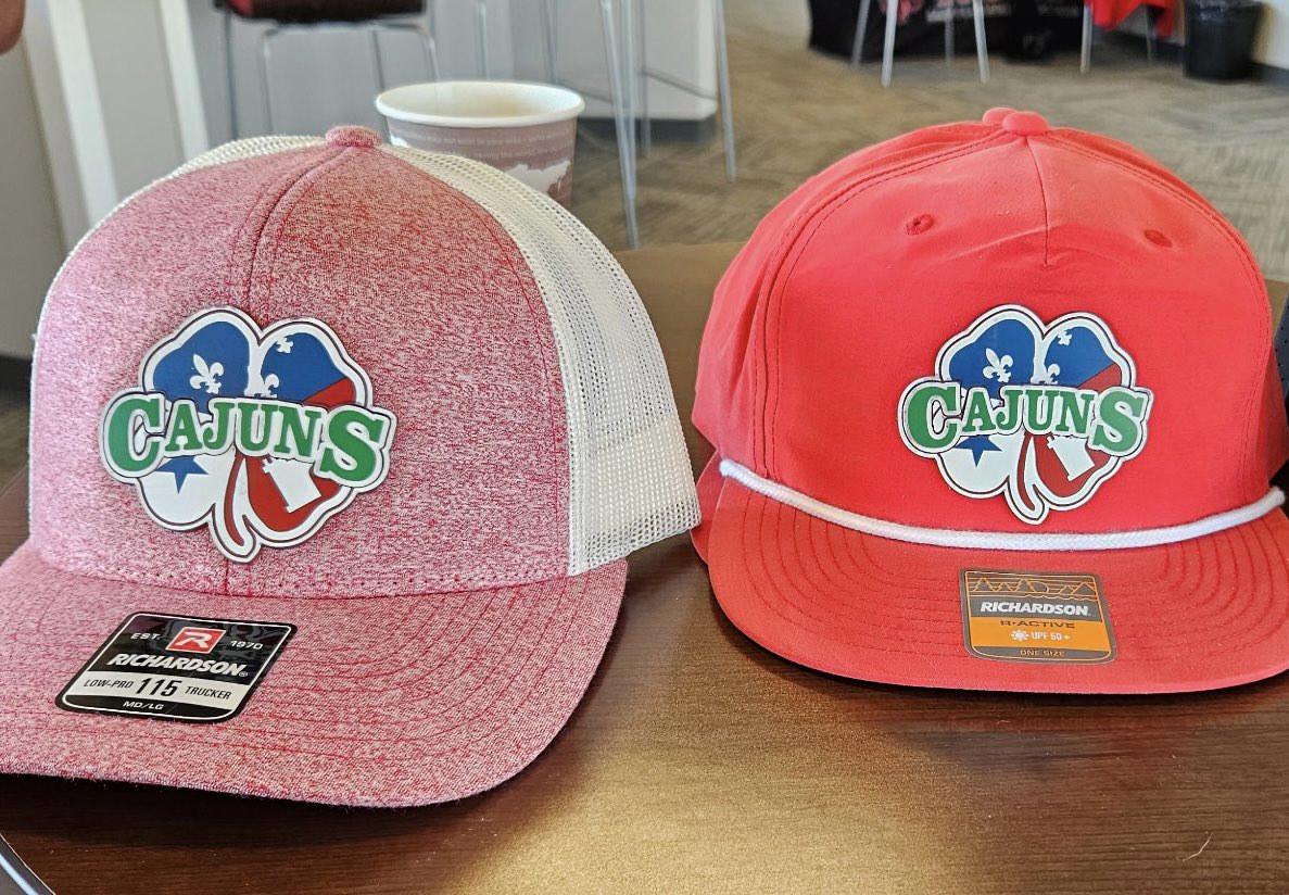 TonyBab16's tweet image. Don’t forget to hit me up or find me at the game today to purchase your limited addition St. Patty’s day cap!  These are going fast. #ragincajunbaseball #stpattysday @ULDiamondClub @RaginCajunsBSB