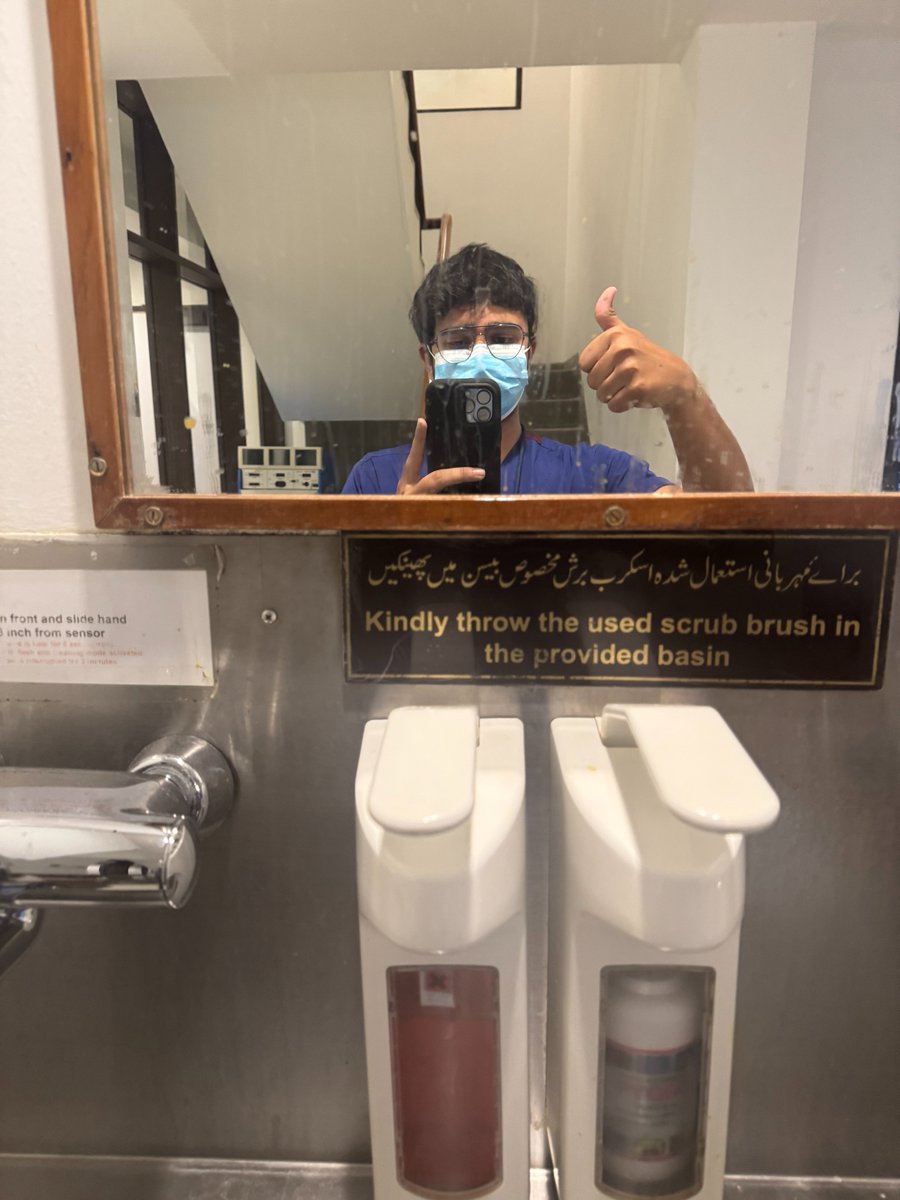 A month overdue, but finally done with my last official surgical rotation at AKU ✅ Truly can’t believe how fast time has flown; feels like just yesterday I was learning to scrub in for the first time!