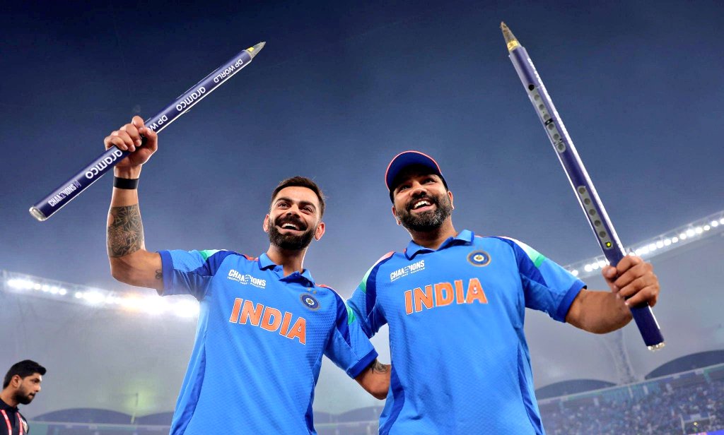 जीत का जश्न 💥💥
टीम इंडिया 🇮🇳

#ChampionsTrophy2025 #RohitSharma #ViratKohli #ChampionsTrophyFinal #INDvNZ