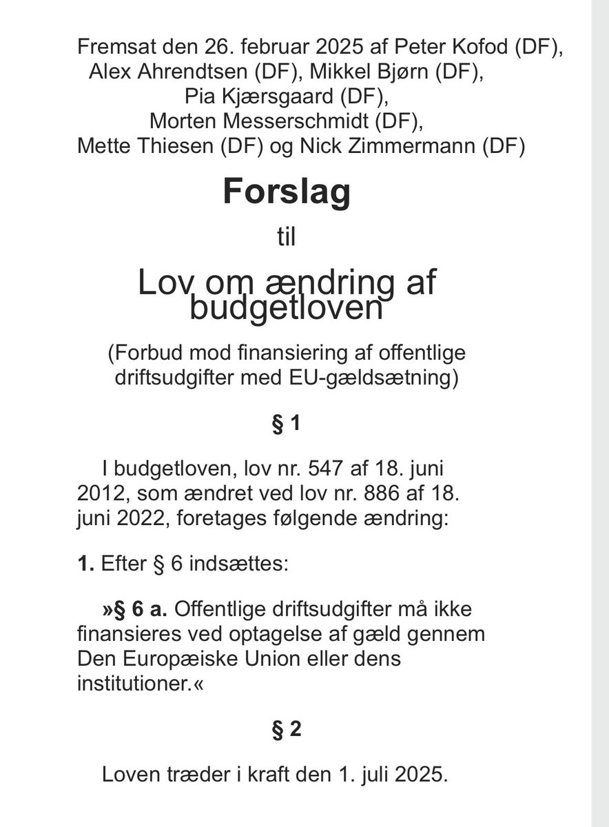 Morten Messerschmidt (@mrmesserschmidt) on Twitter photo <a href="/LBMathiesen/">Lars Boje Mathiesen</a> Stop nu, Lars. Vi havde vel en aftale om ikke at lyve om hinanden? Sandheden er, at DF har fremsat et beslutningsforslag, der forbyder finansiering af offentlige driftsudgifter med EU-gæld.
Godt nok ser vi dig sjældent i folketingssalen – fair nok, når man er en enmandshær – men <a href="/LBMathiesen/">Lars Boje Mathiesen</a> Stop nu, Lars. Vi havde vel en aftale om ikke at lyve om hinanden? Sandheden er, at DF har fremsat et beslutningsforslag, der forbyder finansiering af offentlige driftsudgifter med EU-gæld.
Godt nok ser vi dig sjældent i folketingssalen – fair nok, når man er en enmandshær – men