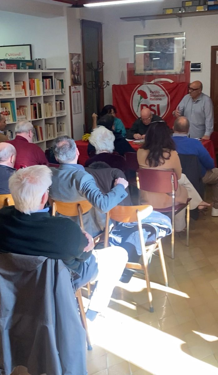 PsiBologna's tweet photo. Ieri 8 marzo si è svolta l’assemblea congressuale della federazione metropolitana del @PsiBologna ,in vista del congresso straordinario che si terrà a Napoli dal 21 al 23 marzo.
Ottima partecipazione ed interventi interessanti e costruttivi.
Votati i delegati e all’unanimità la mozione “ESSERCI” del segretario @e_maraio .