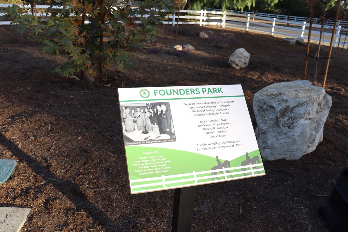 CityofRHE's tweet image. Hey #CityofRHE! 🌞 More daylight means more time to explore! With the extra hour of sunshine, visit our newest pocket park, Founders Park, or take in the beauty of RHE’s scenic trails. 🌿✨ Enjoy the longer days outdoors! #SpringForward