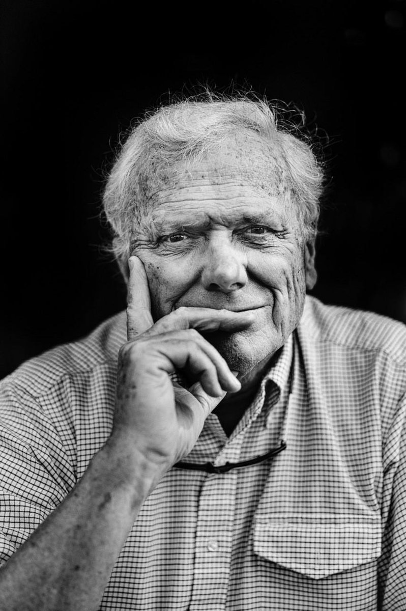 Thomas Francis Moser, the famous furniture designer and craftsman behind the iconic Thos. Moser furniture company, has died. He was 90.

Read more at: woodworkingnetwork.com/news/woodworki… #woodworking #furniture