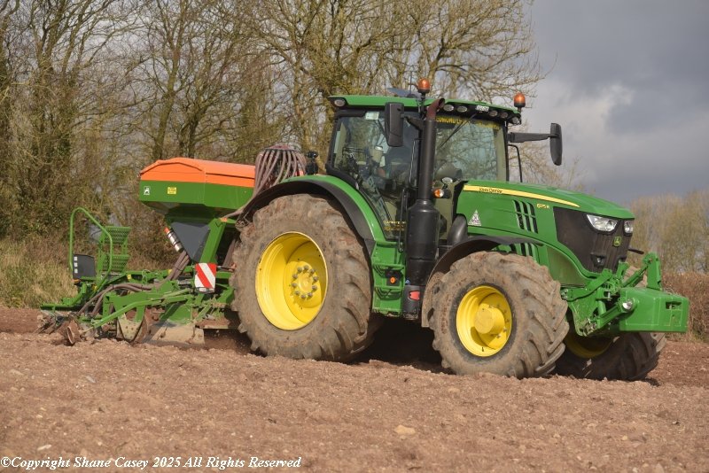 #SpringTillage2025 A few snaps from the last week or so from #EastCork. Great to see field work kicking off in earnest with Spring Barley &amp; Beans being drilled. Hopefully a bit more over the coming weeks.
#IrishFarming #IrishAgri #IrishTillage #agriphotography