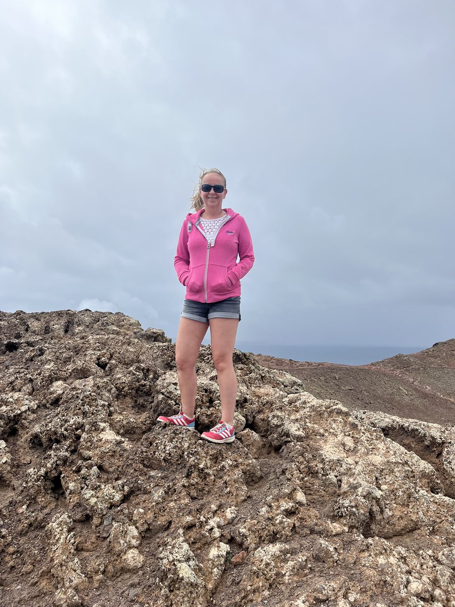 KirstyC1977's tweet image. 12km and 70 flights of stairs complete #exercisematters #maintainingfitness #exerciseworks #physioonvacation #lanzarote #rojamontange #playablanca