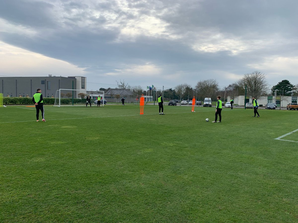 ⚽️🧤🥅

Our first National GK Licence took place this weekend in <a href="/FAIreland/">FAIreland</a> HQ.

Great couple of days of practical demos, theory discussions and coaching practice!

#coachdevelopment