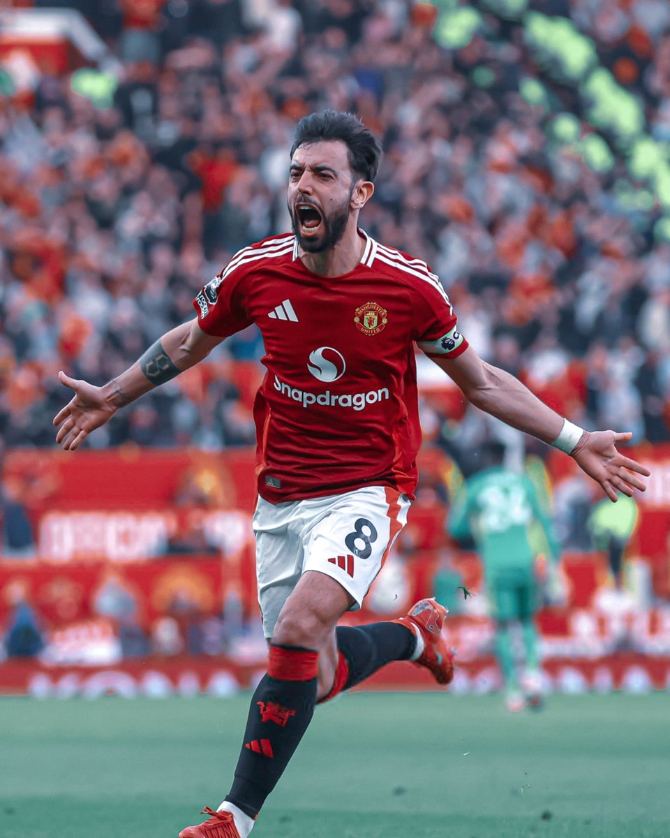 ManUnitedZone's tweet image. 🚨 Since the start of 2020/2021, Bruno Fernandes has been directly involved in more goals (94) than any other midfielder across Europe’s top five leagues.

(via @StatmanDave)