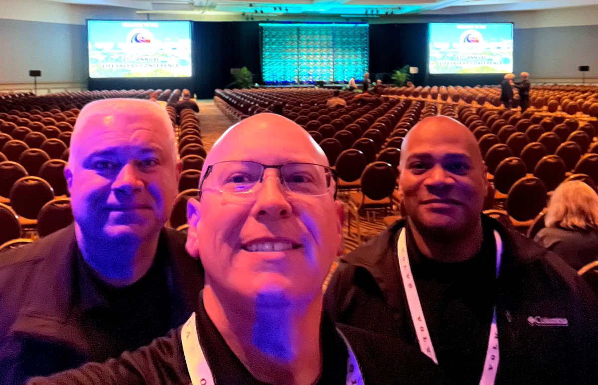 THPMemphis's tweet photo. @TNHighwayPatrol Captains Stafford, Pierce, and Terry are in Long Beach, CA attending the 2025 Lifesavers Conference on Roadway Safety. https://t.co/VW3t0mlhE4