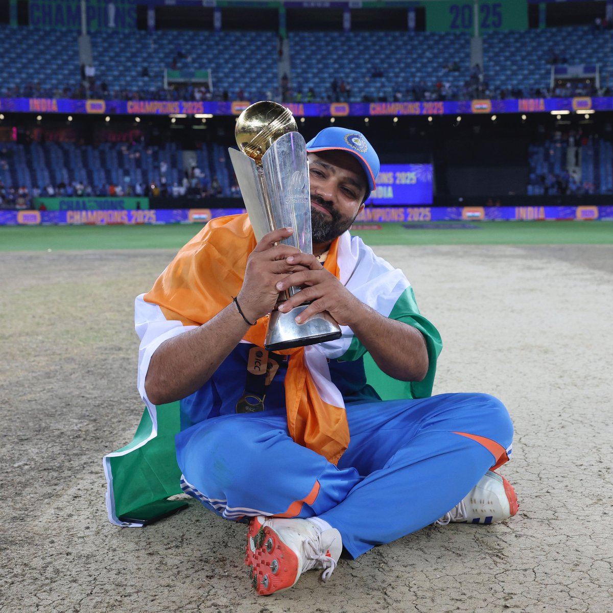 A GOAT FRAME FOR THE GOAT CAPTAIN 🥹♥️

- The Leader, Rohit Sharma.