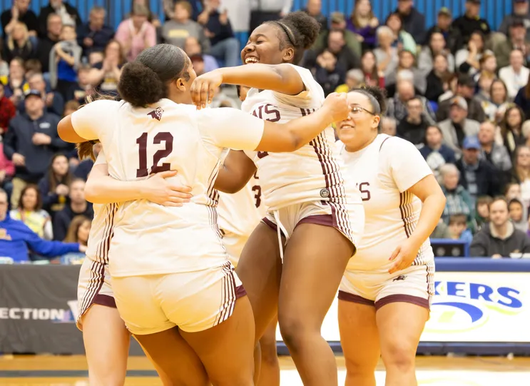 Justin Ritzel (@reporterritz) on Twitter photo The <a href="/SecVGBasketball/">Section V Girls Basketball</a> Class B brackets belong to <a href="/goLYLIONS/">Lyons Lions Athletics</a> and Hornell.
Roundup from the small school championship games at <a href="/dandc/">Democrat & Chronicle</a> dot com democratandchronicle.com/story/sports/h… The <a href="/SecVGBasketball/">Section V Girls Basketball</a> Class B brackets belong to <a href="/goLYLIONS/">Lyons Lions Athletics</a> and Hornell.
Roundup from the small school championship games at <a href="/dandc/">Democrat & Chronicle</a> dot com democratandchronicle.com/story/sports/h…