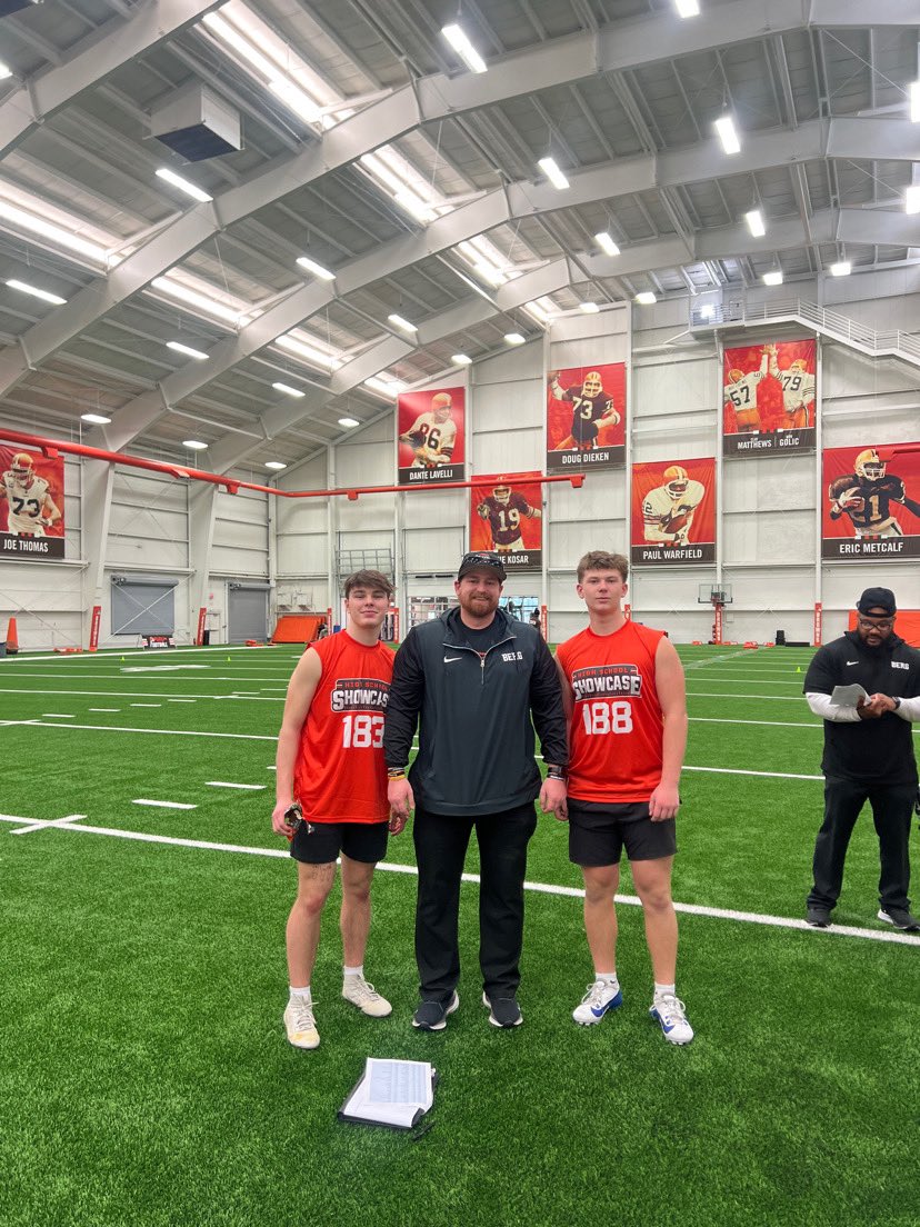 Brennen Newton (@mooksnewton) on Twitter photo Great talking to coach Jake at the Browns High school showcase, nice meeting you <a href="/CoachJakubcin/">Branden Jakubcin</a> Great talking to coach Jake at the Browns High school showcase, nice meeting you <a href="/CoachJakubcin/">Branden Jakubcin</a>