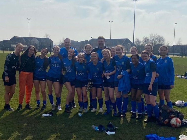 EuxtonGirlsFC's tweet photo. U16 North, the 2nd of our teams so far to reach a final this morning in the sunshine. #TheseGirlsCan https://t.co/DlQ8Gjqncu