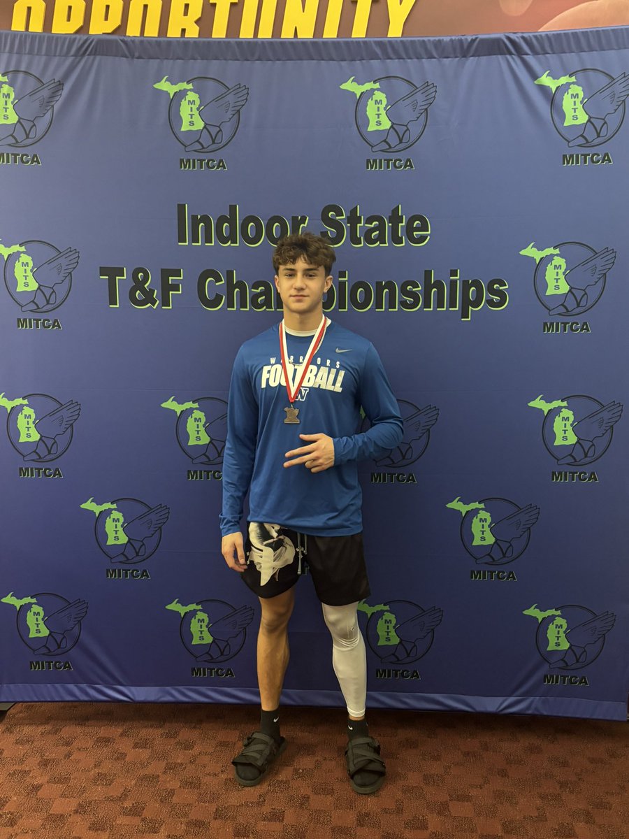 Coach_Auger_WLW tweet media