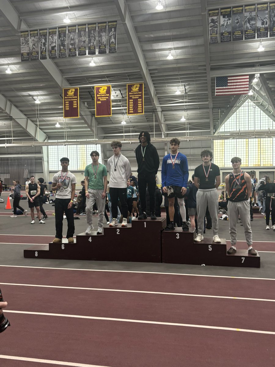 Coach_Auger_WLW tweet media