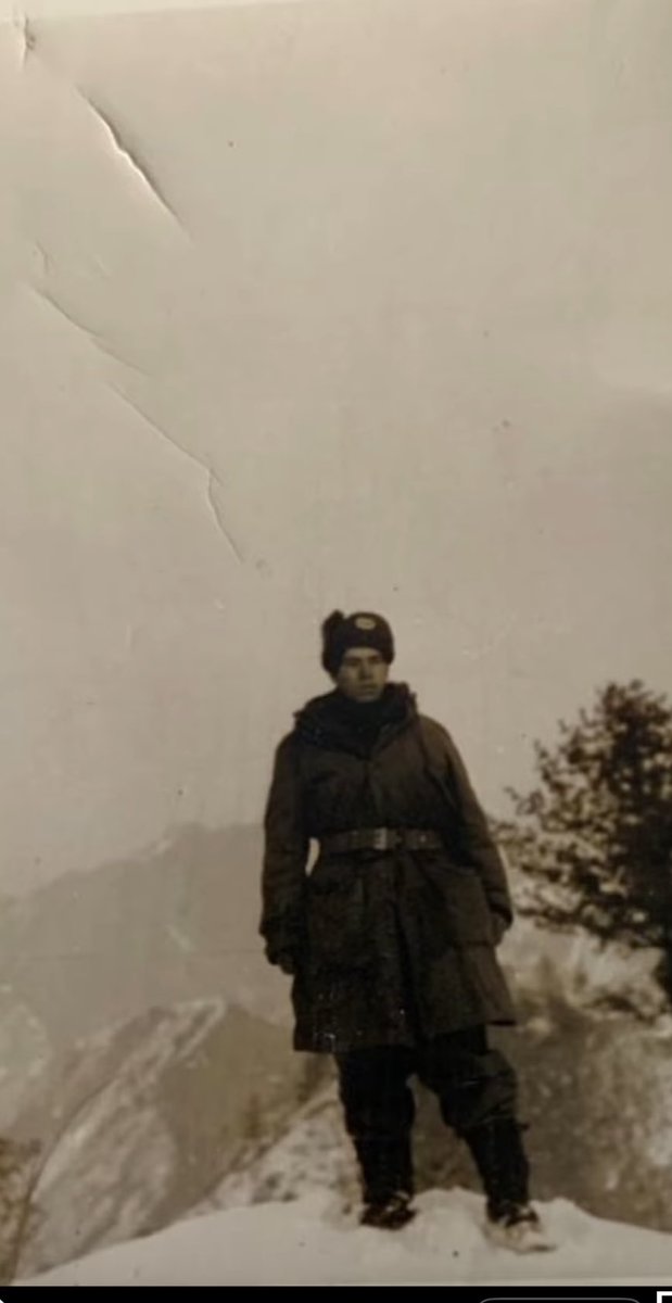 HELIODOPTERO's tweet image. Acaba de morir en Manaure, a los 98 años de edad, ÁNGEL CUSTODIO VALBUENA SALGADO, soldado campesino colombiano veterano de la guerra ajena de Correa, en la que fueron a pelear 5.100 campesinos nuestros. Murieron 163 y 28 desaparecieron. Ángel Custodio nació en Subachoque,…