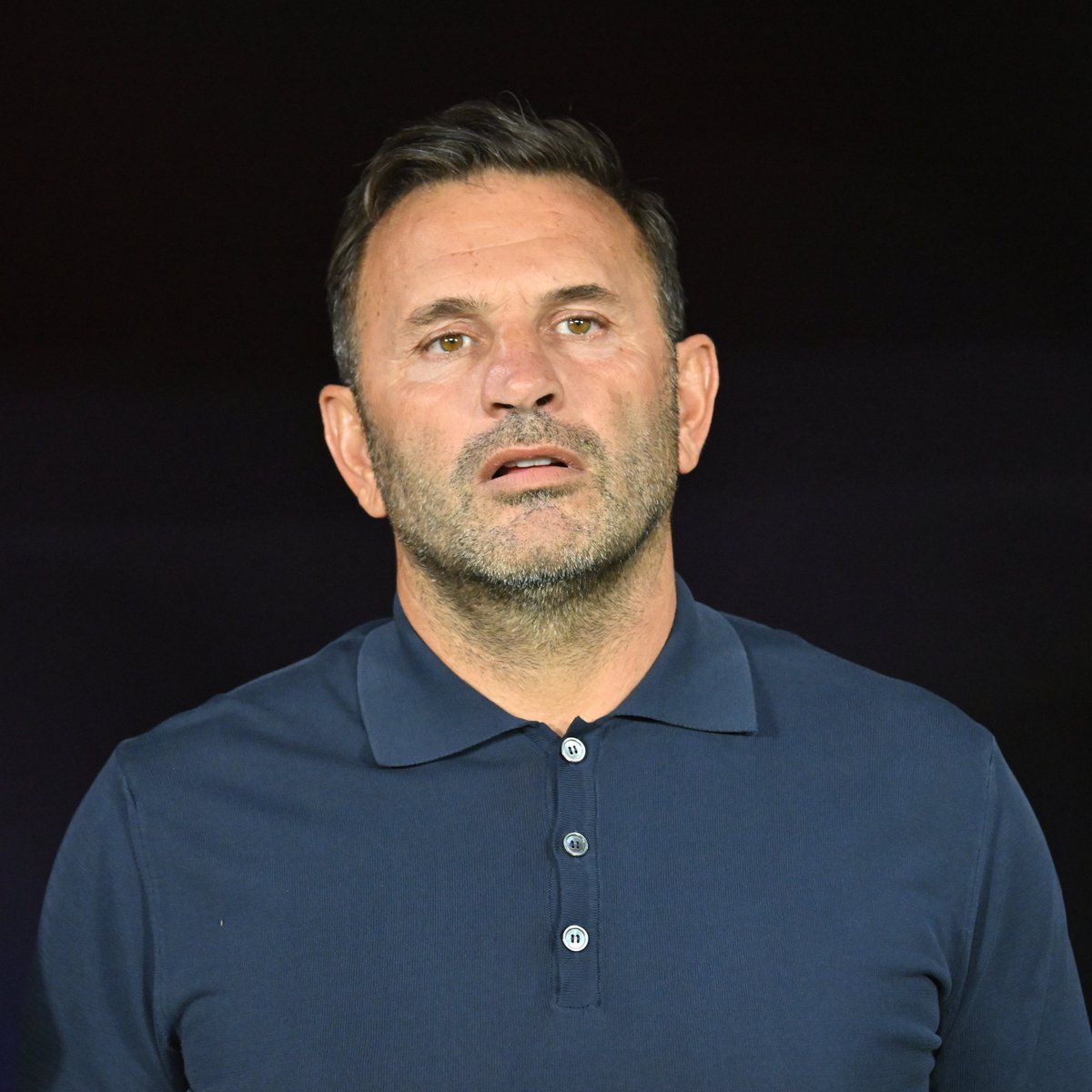 Takımda Osimhen, Morata, Lemina, Sara, frankowski gibi oyuncuların var ama tek bir organize atağın, sistemin yok!

Sonra eleştirince de biz hain oluyoruz yazık cidden..