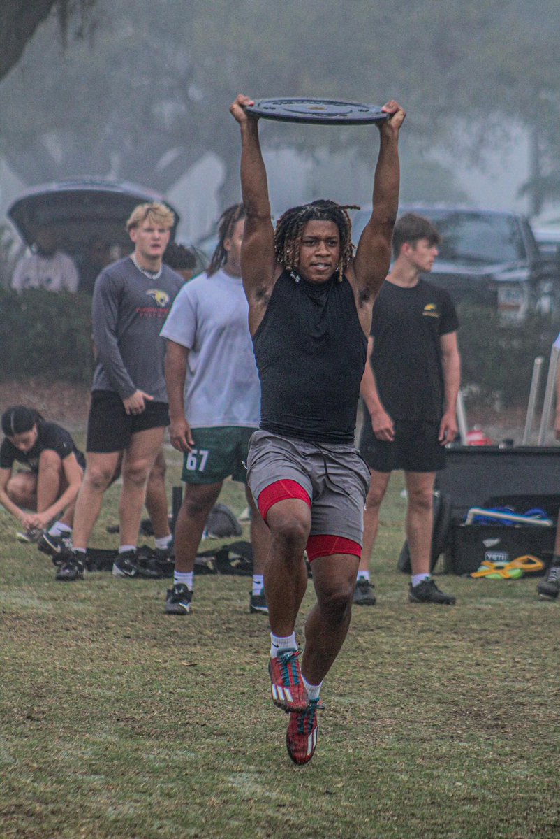 Off Season Reload . . 🔋😤 

#VancePerformanceSpeedTraining