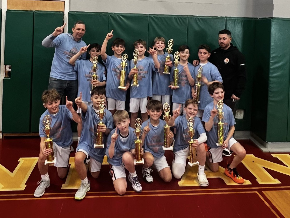 Ridgefield boys win the 4th grade B bracket 45-28 over Darien #fcbl