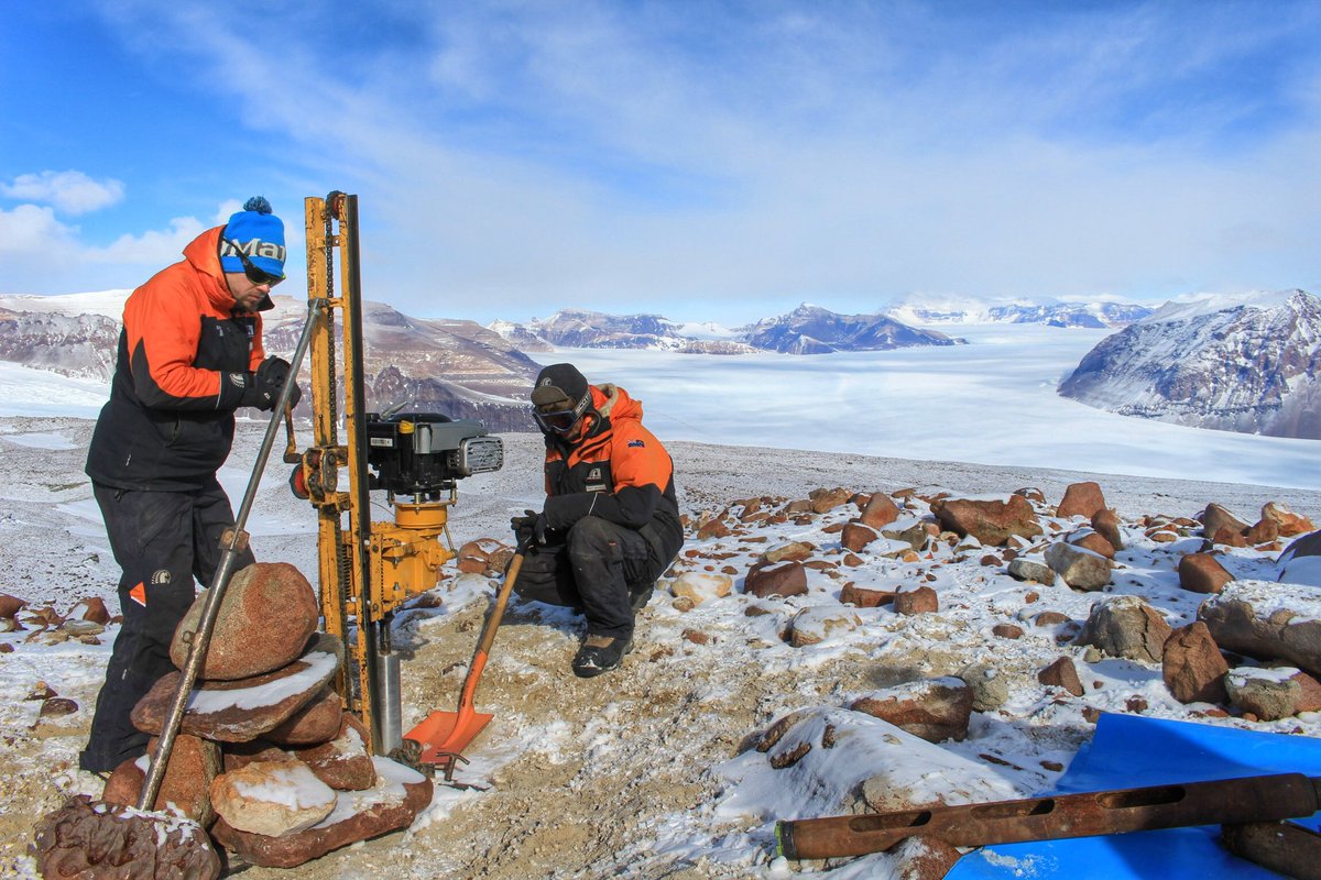 Jacob Anderson (@jacobthanderson) on Twitter photo Ever wondered how ancient polar landscapes are preserved? Our new study in <a href="/JGREarthSurface/">JGR-Earth Surface</a> from Table Mountain in Antarctica’s arid, frozen landscape reveals erosion rates using cosmogenic isotopes (¹⁰Be & ²⁶Al). Ever wondered how ancient polar landscapes are preserved? Our new study in <a href="/JGREarthSurface/">JGR-Earth Surface</a> from Table Mountain in Antarctica’s arid, frozen landscape reveals erosion rates using cosmogenic isotopes (¹⁰Be & ²⁶Al).