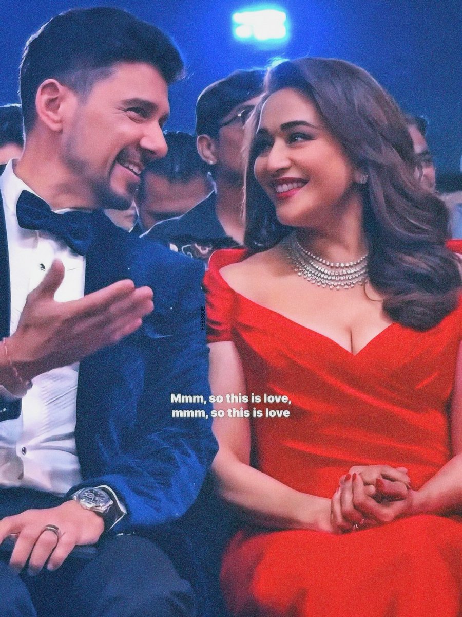eeessoe's tweet photo. #MadhuriDixit ❤️ https://t.co/qPQZMXOKRw