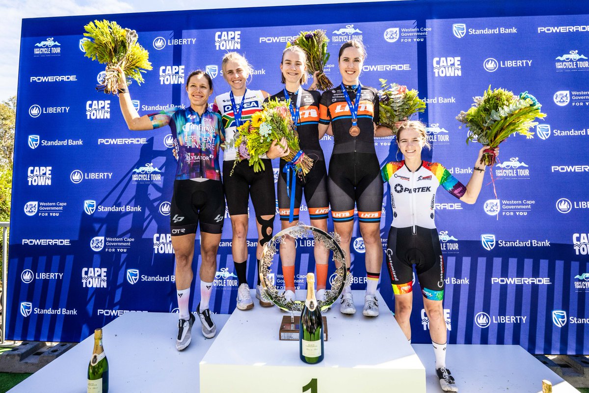 Diverge (@diverge_info) on Twitter photo The elite women's race at the <a href="/CTCycleTour/">Cape Town Cycle Tour</a> was a record breaking one, as German Pia Grünewald upset the odds and won from a 50km break. South African Champion, S'annara Grove, was second for the second year in a row.
diverge.info/2025/03/09/cap… The elite women's race at the <a href="/CTCycleTour/">Cape Town Cycle Tour</a> was a record breaking one, as German Pia Grünewald upset the odds and won from a 50km break. South African Champion, S'annara Grove, was second for the second year in a row.
diverge.info/2025/03/09/cap…
