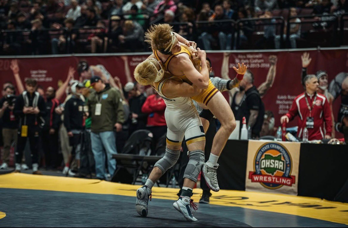 Isaiah Nichols capped off an incredible season with a 6th place finish at the OHSAA State Championships (150 lbs), finishing 41-7! We could not be more proud of him!!  Who’s next?!
#TheEdge #EdgeWrestling #OHSAAd1 #whosnext