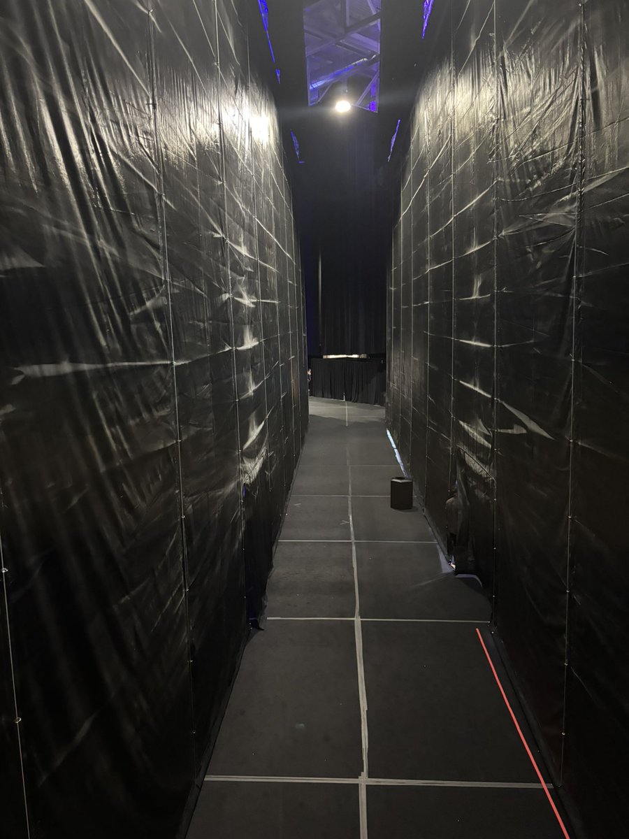 thecheersmack's tweet image. i think the only thing scarier then cheersport warmups is this hallway.