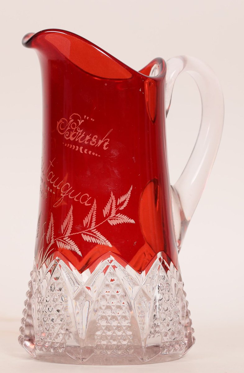 bob_brooke's tweet image. While #rubyglass derives its color from #gold chloride, #rubyflashed or #rubystained #glass is clear glass covered with a thin coat of a chemical solution, then baked in a kiln.
facebook.com/antiquesandmor…