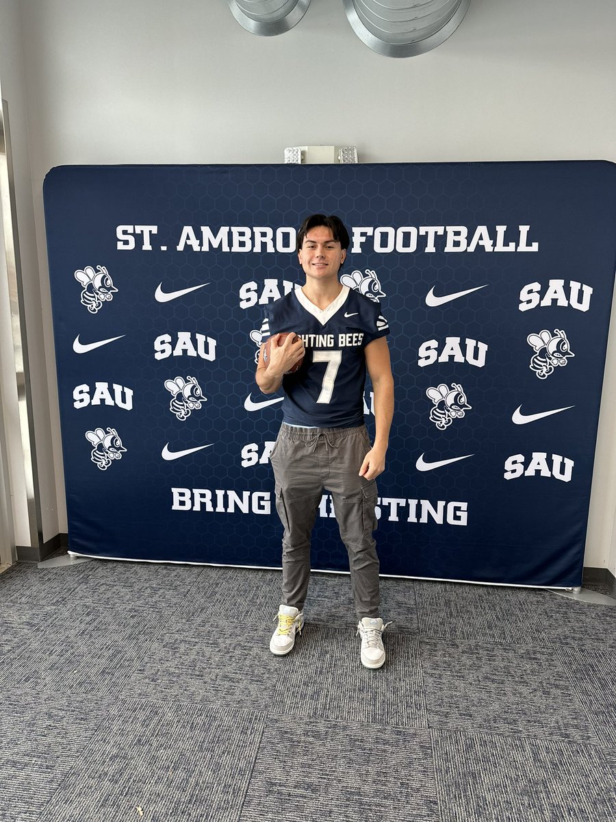 Committed🐝!!! #AGTG
<a href="/FillippSAU/">Vince Fillipp</a> <a href="/FightingBeesFB/">St. Ambrose Football</a> 
<a href="/HilltoppersFB/">JCA Football</a> <a href="/rudysgymjoliet/">Rudysgymjoliet</a>