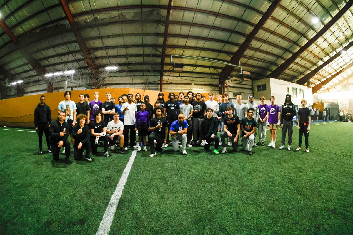 Coach Juice Walker DB Nation (@juicewa45) on Twitter photo Guys got better today………. Keep Climbing #DBNATION <a href="/martin_manson3/">Martin Manson Jr.</a> <a href="/_NEWW_ERA/">Isaiah Huff</a> <a href="/ValdamarTBrower/">Valdamar Brower</a> <a href="/XtaphrP/">xtaphr photography</a> <a href="/CoachMartinESA/">Coach Martin</a> <a href="/ESAofNewEngland/">Excel Sports Academy of New England</a> <a href="/SupremeAthlete_/">SupremeAthleteCT</a> <a href="/DexLawsonJr/">💰</a> <a href="/WillistonFB/">Williston Football</a> <a href="/CentralFB413/">Springfield Central Football</a> <a href="/STMCT_Football/">St. Thomas More Football</a> Guys got better today………. Keep Climbing #DBNATION <a href="/martin_manson3/">Martin Manson Jr.</a> <a href="/_NEWW_ERA/">Isaiah Huff</a> <a href="/ValdamarTBrower/">Valdamar Brower</a> <a href="/XtaphrP/">xtaphr photography</a> <a href="/CoachMartinESA/">Coach Martin</a> <a href="/ESAofNewEngland/">Excel Sports Academy of New England</a> <a href="/SupremeAthlete_/">SupremeAthleteCT</a> <a href="/DexLawsonJr/">💰</a> <a href="/WillistonFB/">Williston Football</a> <a href="/CentralFB413/">Springfield Central Football</a> <a href="/STMCT_Football/">St. Thomas More Football</a>