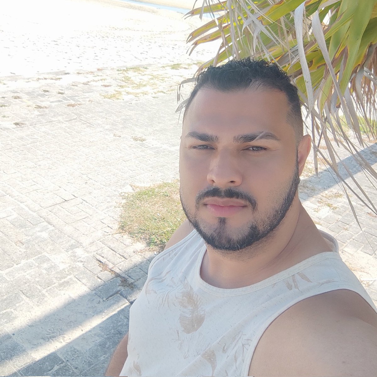 Nil2711's tweet photo. #NewProfilePic https://t.co/NgGZpsipZ5