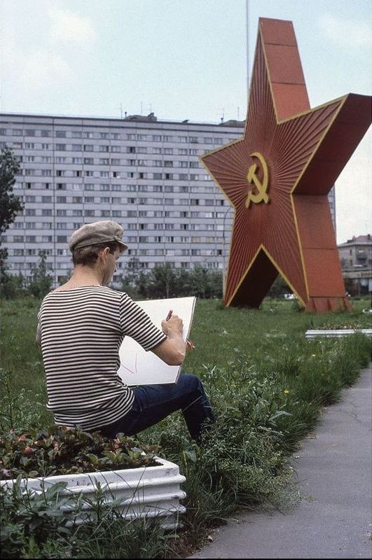 RTSG_Main's tweet photo. Communism will win world wide. https://t.co/wUkseeANlH