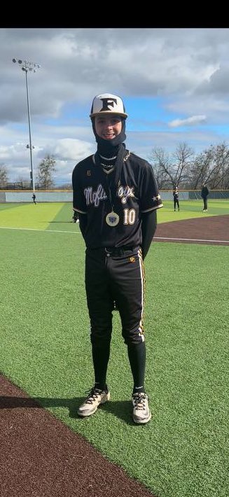 FiveToolYouth's tweet photo. F: 5 Star Performance Black-  3
Wow Factor Texas Philips- 0
PoG- Wyatt Whatley: 5IP, 10K, 4H

#FiveToolMarchMadness https://t.co/U4qcfqhZ9O