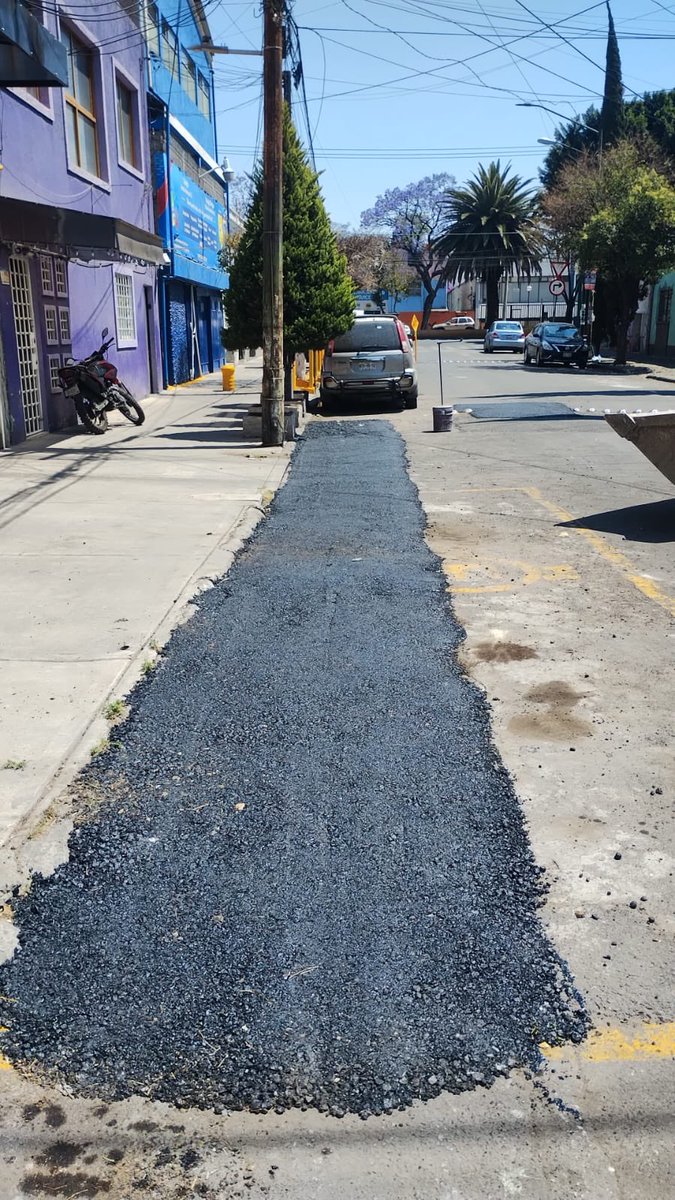 🚧 Repavimentación y rehabilitación:
✅ Calle Ámsterdam: repavimentación y balizamiento en proceso.
✅ Calle Colima (Jalapa - Orizaba): 345.31 m² de concreto hidráulico.
✅ Calle Liszt: 162.95 m² de concreto hidráulico.
✅ Parque Popular Cuatro Vientos: 322.08 m² de concreto