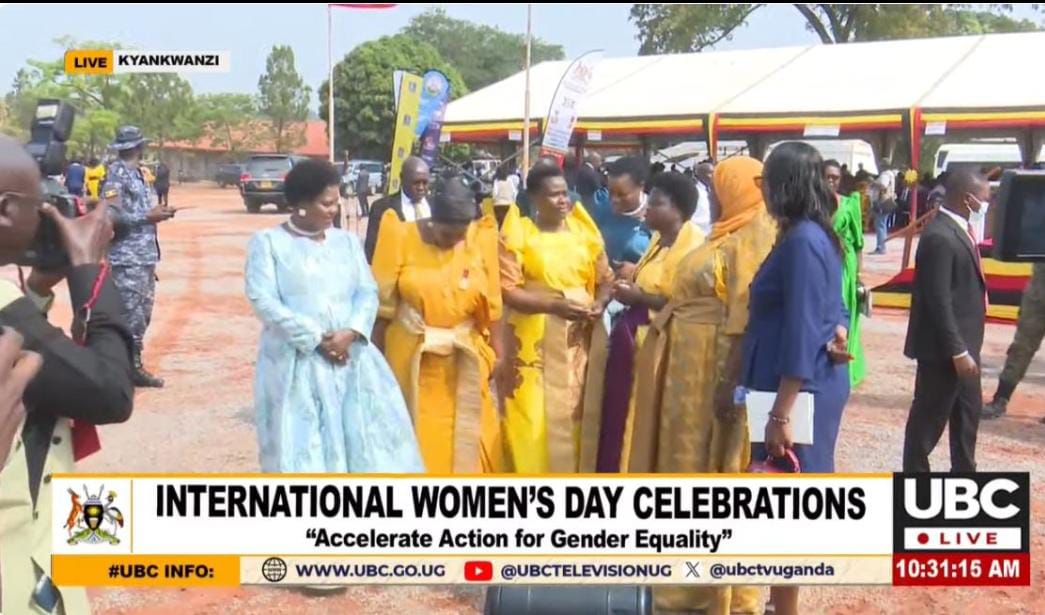 Emily Akullu (@emilyakullu) on Twitter photo Welcoming H. E. the Vice President <a href="/jessica_alupo/">Vice President Jessica Alupo</a> : International Women's Day. Salute, and I celebrate all the women who have done their best, big or small🙏
<a href="/aea_uganda/">Applied Economics Association</a> @nationa Welcoming H. E. the Vice President <a href="/jessica_alupo/">Vice President Jessica Alupo</a> : International Women's Day. Salute, and I celebrate all the women who have done their best, big or small🙏
<a href="/aea_uganda/">Applied Economics Association</a> @nationa
