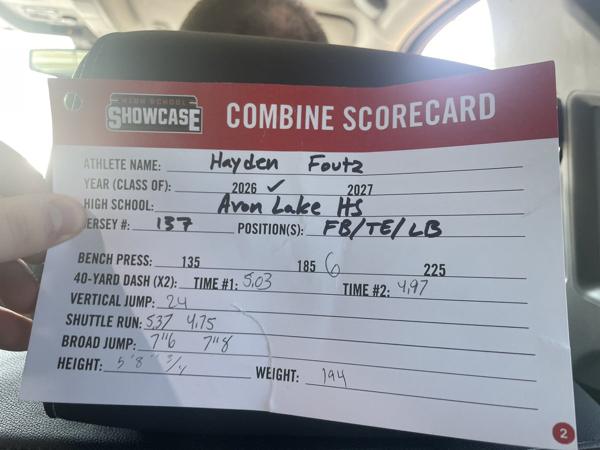 Hayden_foutz's tweet photo. Had a great time at the Cleveland browns showcase today. @coachkostelnik @Tylerbeckman11 @ALFootballClub @CoachChad_T3 https://t.co/LzRMelEM3H