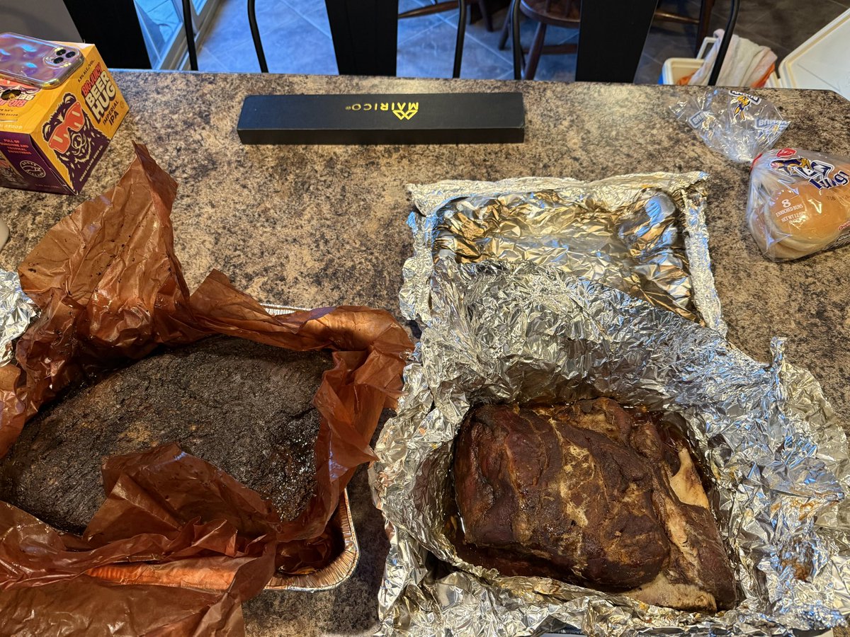 Jags082's tweet image. With a little guidance from @DUVAL_DOOM made my first brisket this weekend. Nailed it