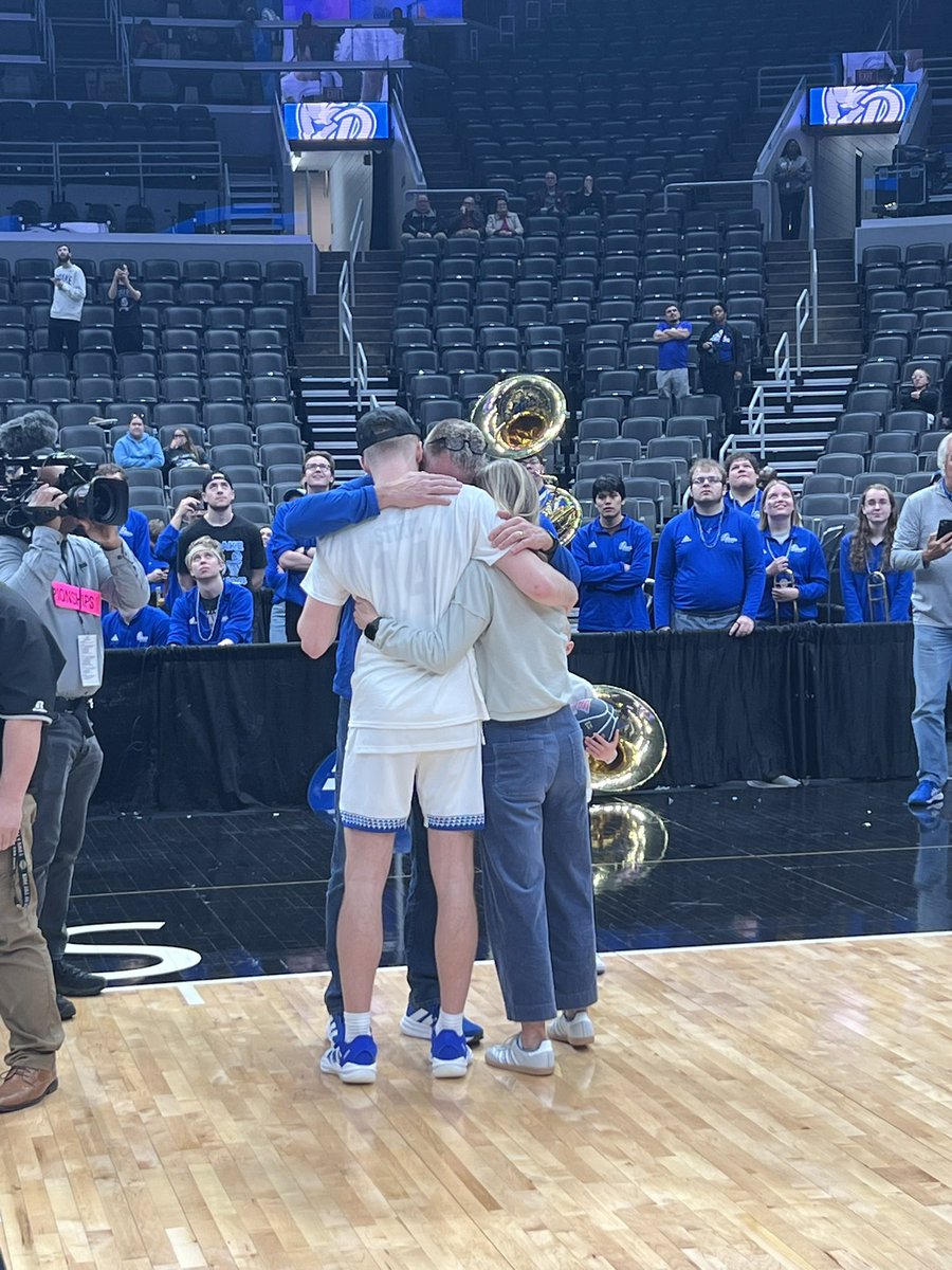 Justin Miller tweet media