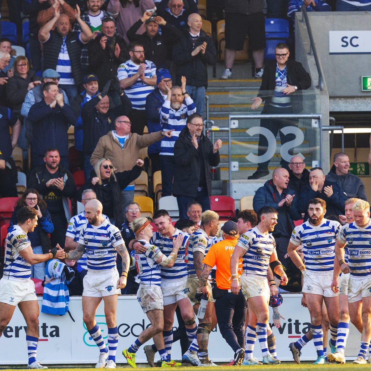 Something is building at this club, you can feel it!!! #Panthers2025 

Players, Backroom Team, Supporters, Everyone heading in the same direction, let's keep this momentum going 🔵⚪️🐾

Good Night #BlueAndWhiteArmy, See you all on #VictoryMonday 🙌 Up The Panthers!!!