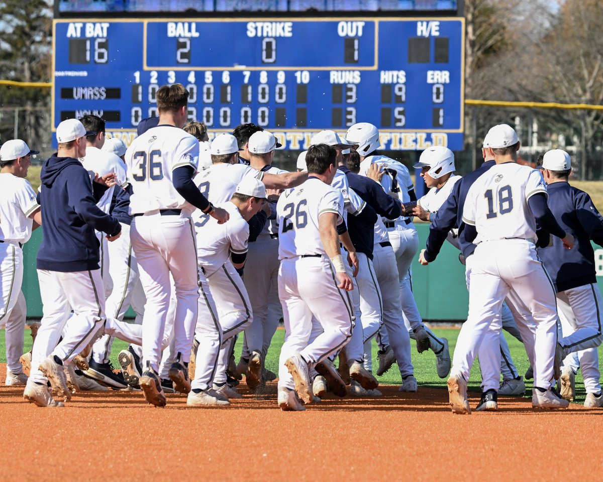 NavyBaseball's tweet image. Walk-Offs on Repeat 🔁

#GoNavy | @NCAABaseball