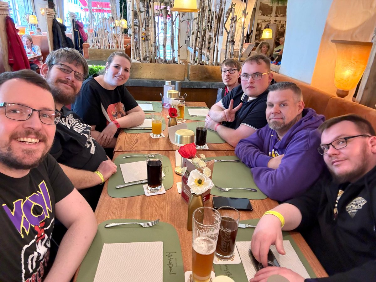 Dede Ringkampf tweet media