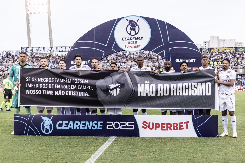 JUNTOS NA LUTA CONTRA O RACISMO! ✊🏿🏁

📸 Gabriel Silva / Ceará SC

#CearáSC